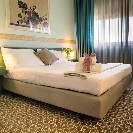 Hotel Salera 阿斯蒂 外观 照片