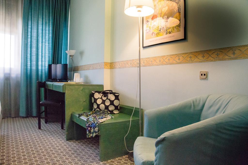 Hotel Salera 阿斯蒂 外观 照片