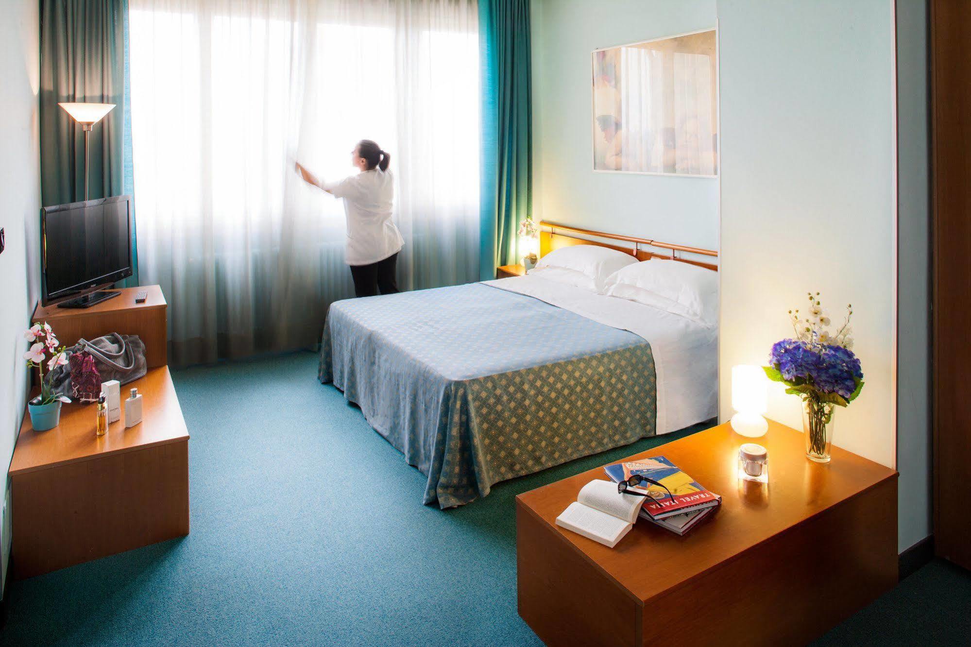 Hotel Salera 阿斯蒂 外观 照片